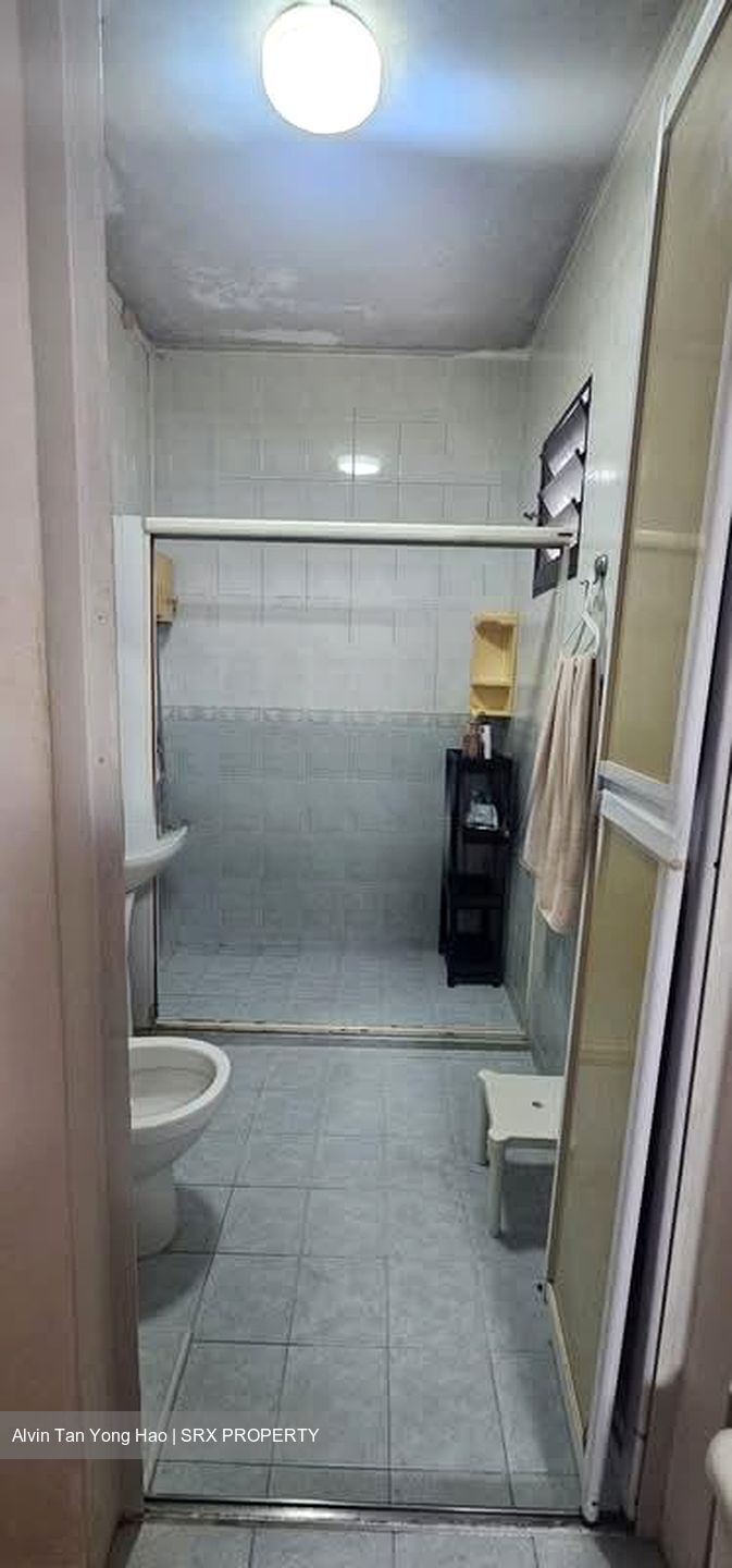 Blk 528 Hougang Avenue 6 (Hougang), HDB 3 Rooms #533682811